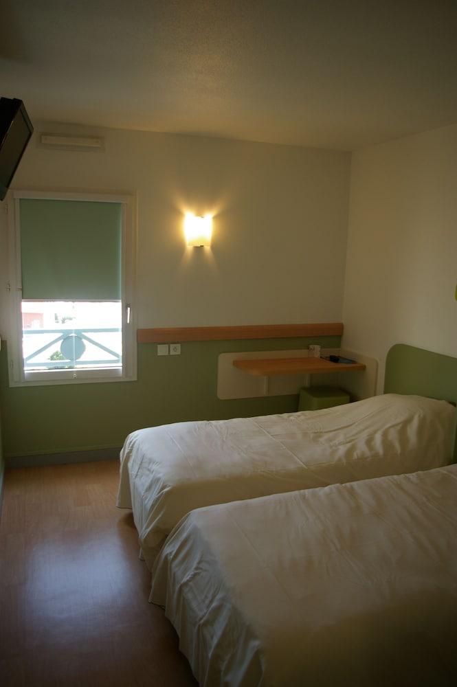 Ibis Budget Lyon Caluire Cite Internationale Exterior foto